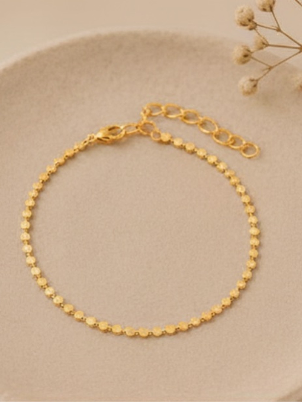 ✨$15 each or 3 for $30 
Minimal Gold Chain Bracelet 🤍 💦Waterproof💦